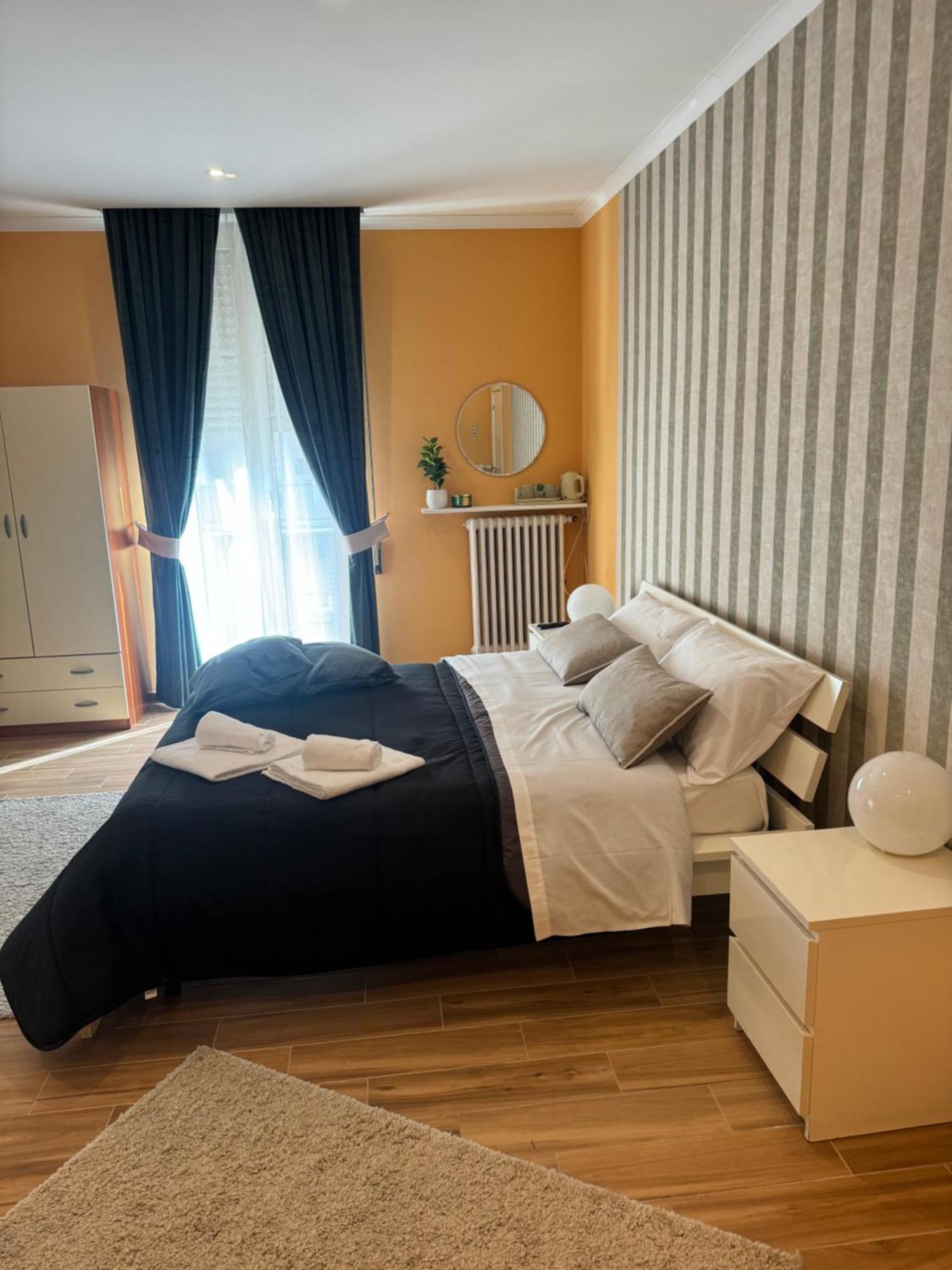 アヴェッツァーノ Casina Dei Marsi Bed & Breakfast エクステリア 写真